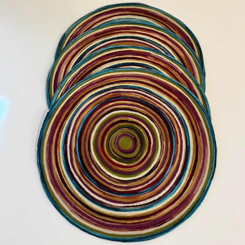 Crate&Barrel Multicolor Set of 4 Striped Placemats - Picture 4 of 6